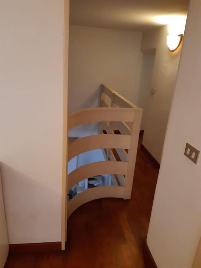 Yourvacanza Navigli Loft Apartment Milan Luaran gambar