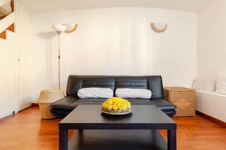 Yourvacanza Navigli Loft Apartment Milan Luaran gambar