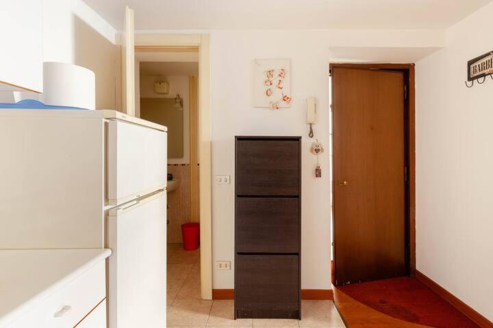 Yourvacanza Navigli Loft Apartment Milan Luaran gambar